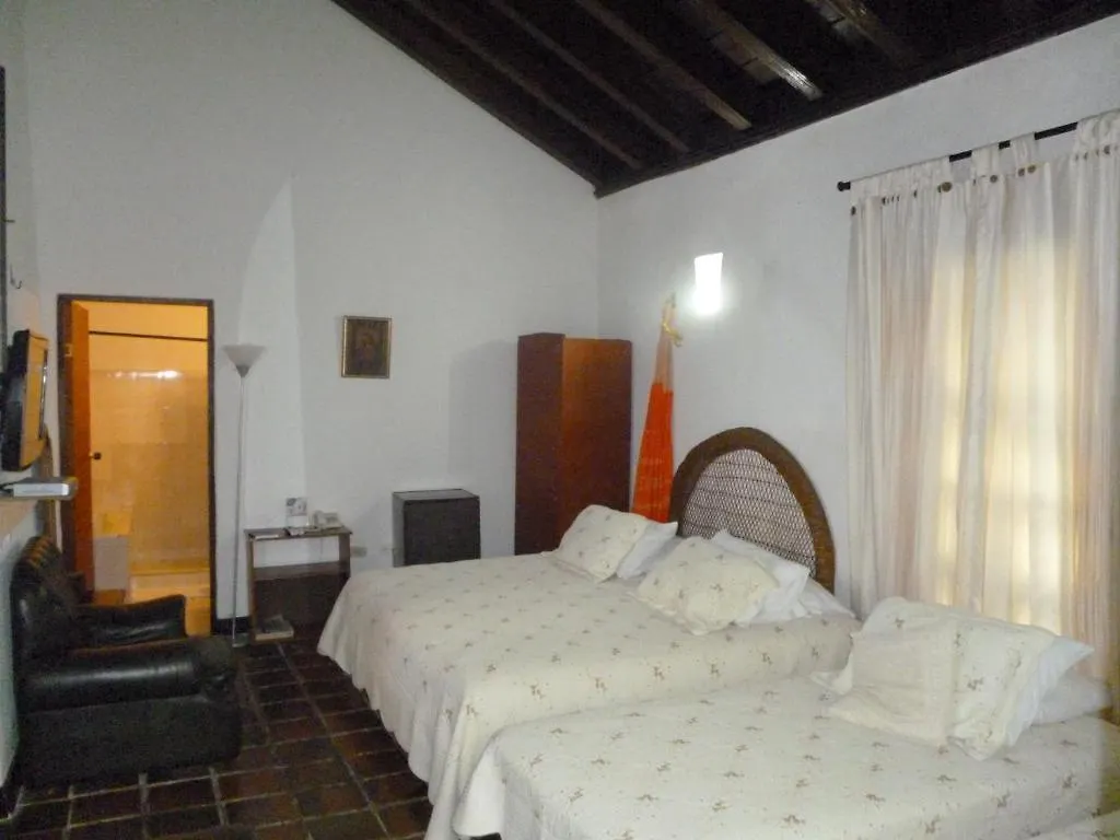 Hotel Puertas De Cartagena