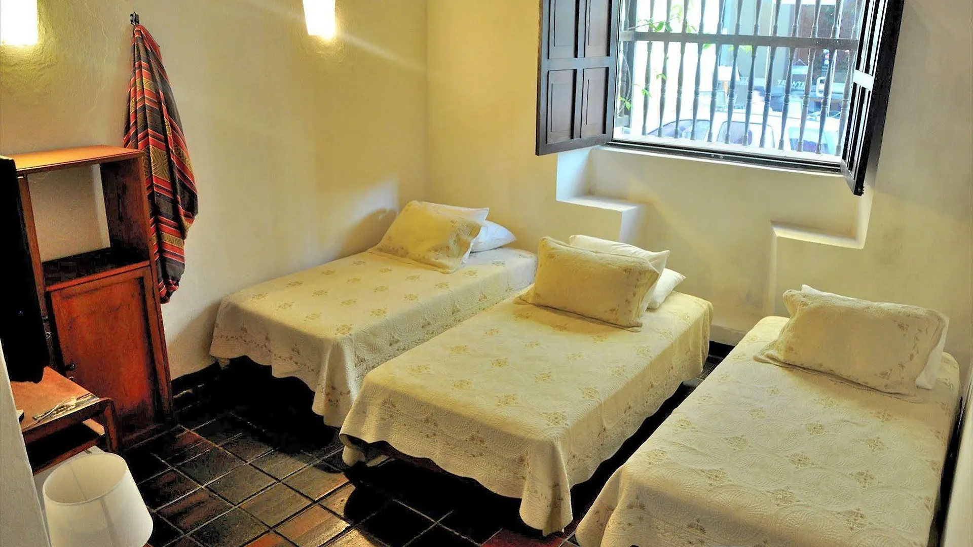 Hotel Puertas De Cartagena